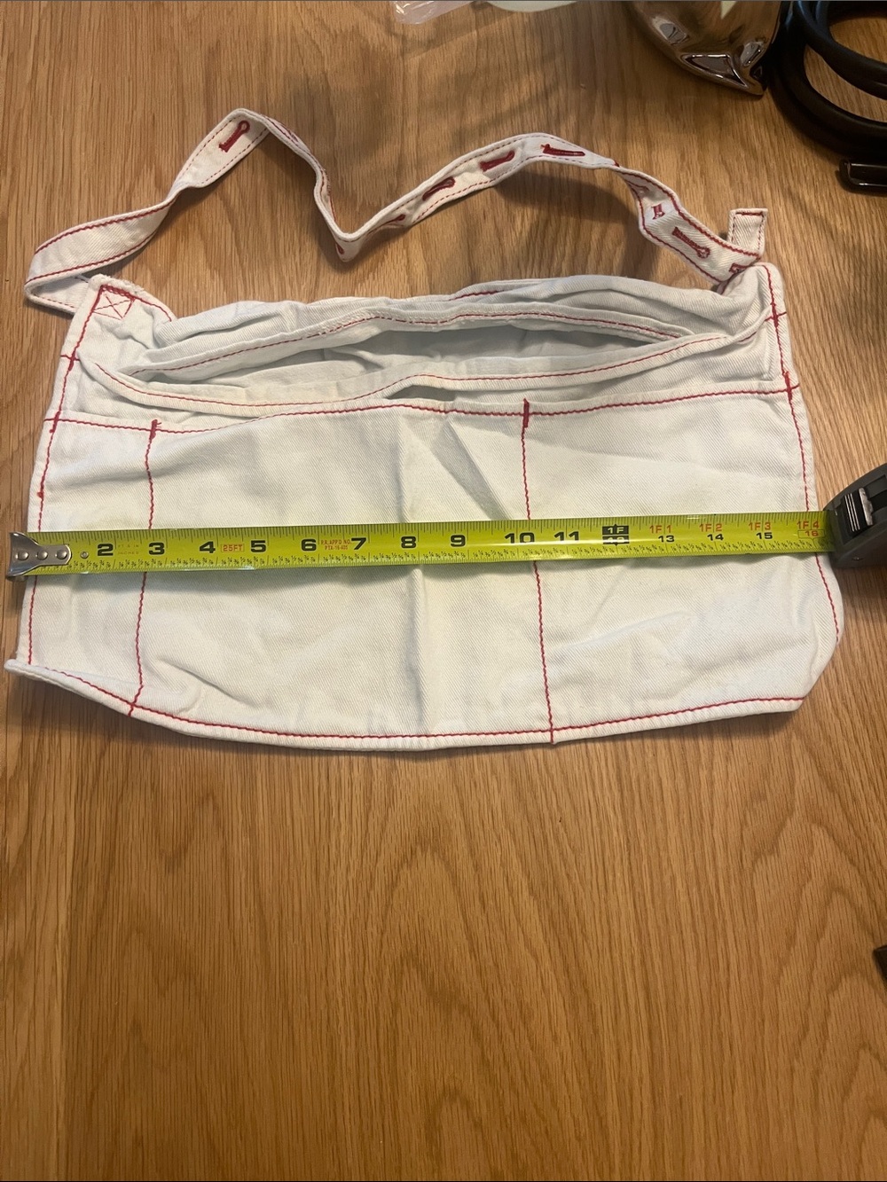 Source Unknown White Canvas Crossbody Bag with Red Stitching